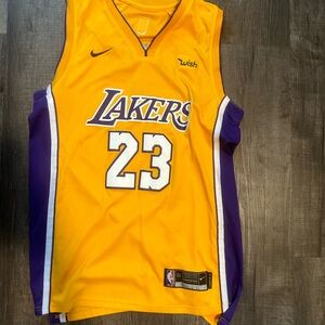 Gifted LeBron James Lakers Jersey
